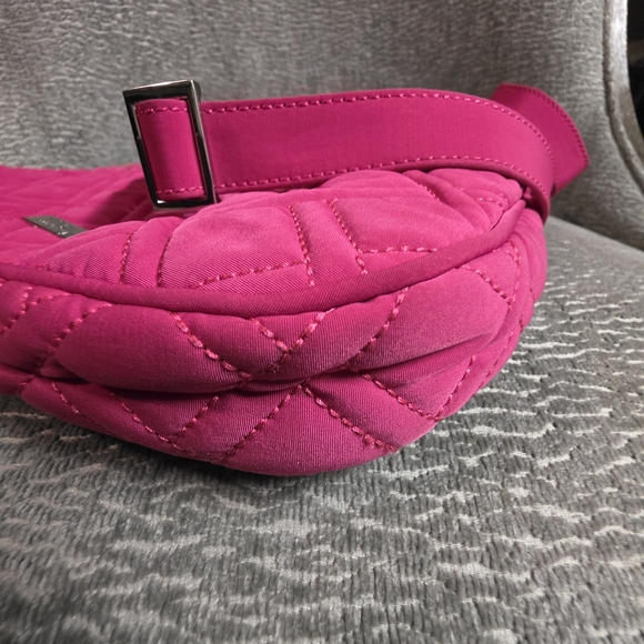 Vera Bradley Triple Zip Hipster Pink Quilted Microfiber Crossbody Purse - Picture 12 of 16